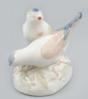 Szovjet madarak, porcelán, jelzett, kopásnyomokkal, m: 11 cm
