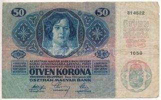 1914. 50K függőleges, piros "DEUTSCHÖSTERREICH" felülbélyegzéssel T:III folt, kis szakadás...