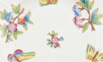 Herendi Viktória mintás 6db süteményes tányér, kézzel festett porcelán, jelzett, kopásnyomokkal, 3 d...