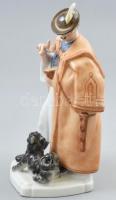 Herendi porcelán kutyákat etető juhász figura, kézzel festett, jelzett (Maugsch 1942), hibátlan, m: ...