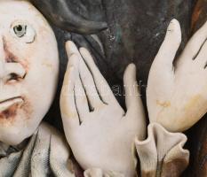 Vertel Andrea (1953- ): Pierot, mázas, samottos, fali kerámia, jelzett, hibátlan, 38x33 cm