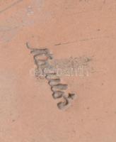 Komlós: Mexikói gitáros. Színes mázakkal festett kerámia. Kopásnyomokkal. Jelzett. m: 28 cm