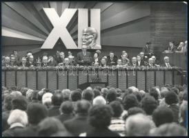 Kádár, Fock, Losonczi az MSZMP XII. pártkongresszusa fotó 18x13 cm
