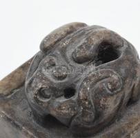 Sárkányt ábrázoló régi, kínai pecsétnyomó. faragott jade kő 4,5x4,5 cm / Chinese jade seal maker