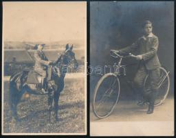 cca 1920-30 Fiú kerékpárral és lóháton, 2 db fotólap Kürti D. Dezső soproni műterméből, apró kopásnyomokkal, biciklis fotólap törésnyommal, 13,5x8,5 cm