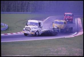 cca 1980-as évek, kamionok versenye, 11 db szabadon felhasználható, vintage DIAPOZITÍV, 24x36 mm