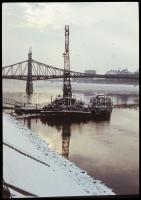 cca 1980-as évek, budapesti életképek, városképek, részletek egy fotóművész szemével, 25 db szabadon...