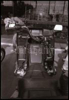 cca 1987 Budapest, motoros felvonulás és különféle motorok, 76 db vintage NEGATÍV, szabadon felhaszn...