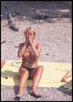 cca 1985 Felül semmi, alul is csak éppen hogy, 5 db vintage DIAPOZITÍV, szolidan erotikus felvételek...