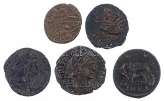 Római Birodalom 5db-os Br érmetétel a III-IV. századból, közte Valentinianus T:2-3 Roman Empire 5pcs Br coin lot from the 3rd-4th century, within Valentinianus C:XF-F
