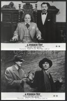 1982 ,,A piszkos ügy című amerikai film jelenetei és szereplői, 8 db vintage produkciós filmfotó, ezüst zselatinos fotópapíron, 18x24 cm