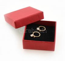 Arany (Au) 14K köves, karikás fülbevalópár, jelzett, h: 1,9 cm, bruttó: 1,8 g