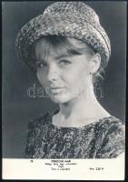 Törőcsik Mari (1935-2021) színésznő aláírása az őt ábrázoló fotó hátoldalán