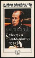 Szolzsenyicin: Ivan Gyenyiszovics egy napja. Ford.: Wessely László. Európa Diákkönyvtár. Bp.,1994,Európa. Kiadói papírkötés, javított gerinccel, tollas bejelölésekkel, aláhúzásokkal.