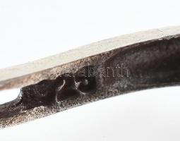 Ezüst(Ag) virágos fülbevalópár zöld kövekkel, jelzett, h: 3 cm, bruttó: 9,3 g