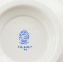 4 db Herendi fehér mázas leveses csésze. Jelzett, hibátlan. d: 14 cm