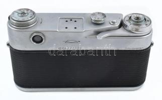 Zorki 5 fényképezőgép Industar 1/85 objektívvel, bőr tokkal