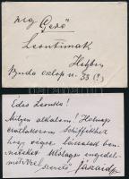 cca 1910 Jászai Mari (1850-1926) színésznő autográf sorai Gerő Ödönné Hermann Leontinnak, Gerő Ödön (1863-1939) művészeti újságíró, szerkesztő feleségének, amelyben egy másnapi látogatásról ír. Egy beírt oldal kártyán, Jászai Mari autográf aláírásával. Eredeti borítékban.