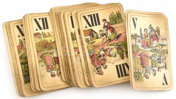 cca 1930 Régi magyar tarokk kártyák, össz. 42 lap, kopott, 12,5x7,5 cm