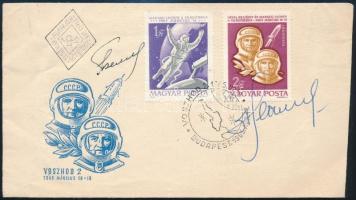 Alekszej Leonov (1934- ) és Pavel Beljajev (1925-1970) szovjet űrhajósok aláírásai VOSZHOD 2 emlékborítékon / Signatures of Aleksey Leonov (1934- ) and Pavel Belyayev (1925-1970) Soviet astronauts on envelope