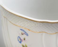 Hollóházi virágmintás porcelán kaspó. Matricás, jelzett, apró kopással, d: 16 cm, m: 14 cm