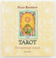 Hajo Banzhaf: Tarot. Mindennapi mágia. H.n., 2005, Bioenergetic. Színes képekkel illusztrálva. Kiadói kartonált papírkötés, hiányzó címlappal, az utolsó két lap kijár.