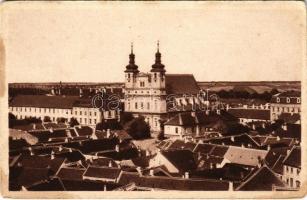 Nagyszombat, Trnava; Invalidovna s kostolom / Das Invalidenhaus mit Kirche / Invalidus templom és rokkantkórház / hospital for disabled soldiers, church (kopott sarkak / worn corners)