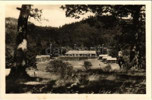 1949 Selmecbánya, Banská Stiavnica; Rekreacny tábor na Pocuvadelskom jazere pri Banskej Stiavnici / szabadidős tábor, teniszpálya / recreation camp, tennis court (fl)