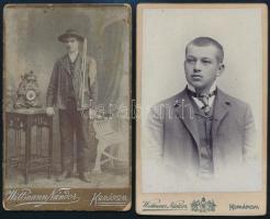 cca 1900-1910 Fiatal urak, 2 db keményhátú fotó Wittmann Nándor komáromi műterméből, vizitkártya, 10,5x6,5 cm