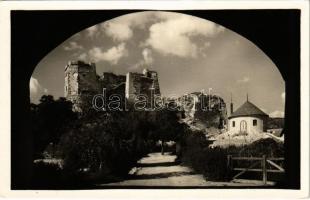 Léva, Levice; várrom / Levicky hrad / castle ruins