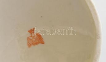 Német porcelán labdázó puttók. Fehér mázas/részben kézzel festett, jelzett, kis kopással, m: 19 cm