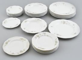 24 darabos Rosenthal tányérkészlet, matricás porcelán, jelzett, hibátlan, d: 16,5-19,5-22,5-26 cm