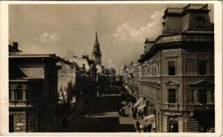 1943 Szabadka, Subotica; Kossuth Lajos utca, Debreceni vendéglő, üzletek / street view, Hungarian restaurant, shops