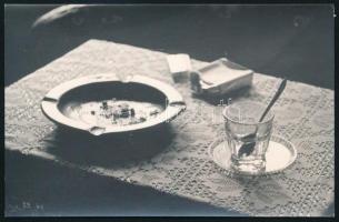 Vegyes csendélet művész fotó, 4 db, jelzések nélkül, 18x24 cm és 9x14 cm közötti méretben