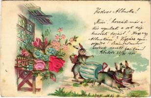 1901 Boldog húsvéti ünnepeket / Easter greeting art postcard with rabbits, eggs and silk flowers. Art Nouveau, floral, Emb. litho (EK)