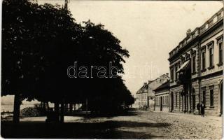 1930 Orsova, utca, üzletek, folyópart / street, shops, riverside (fl)
