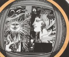 Hollóházi Szász Endre által tervezett mintával díszített tálka, 6 db tálka és 1 db tányér, matricás,...