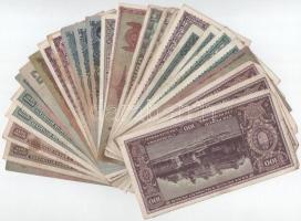 30db-os vegyes Pengő bankjegyből álló tétel T:III,III- közte szép papír