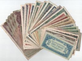 33db-os vegyes Korona, Pengő és Forint bankjegyből álló tétel, közte 1949. 100Ft T:III-V