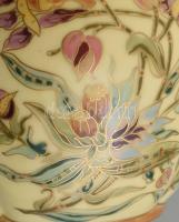 Zsolnay virág mintás áttört kaspó. Kézzel festett, jelzett (Mihálovicsné), hibátlan. d:19 cm, m:17 c...