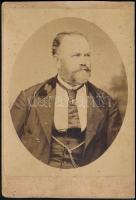 cca 1890-1900 Goldscheider Henrik (1818-1906) aradi nyomdász, az Arader Zeitung szerkesztője és kiadója, Balduin Groller apja, keményhátú fotó, kissé foltos, törésnyommal, 10x6 cm