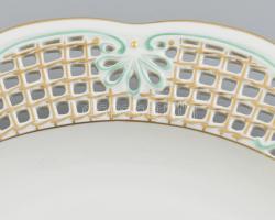 Herendi Apponyi mintás áttört tányér, kézzel festett, jelzett, hibátlan, d: 34 cm