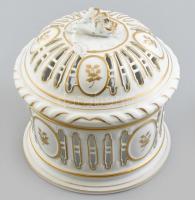 Herendi porcelán monumentális, áttört bonbonier, aranyozott díszítéssel kézzel festett jelzett, rózsán apró lepattanás, d: 18, m: 18 cm