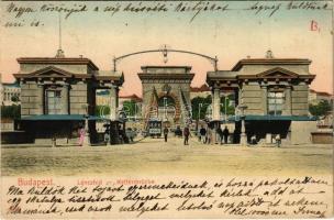 1906 Budapest, Lánchíd pesti hídfője, vámházak, omnibusz Odol reklámmal. Taussig Arthur 5460. (b)