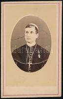 Bonnaz Sándor (1812-1889) csanádi püspök fotója, a Vaskorona rend 3. osztályú kitüntetéssel 1860 környékén vizitkártya