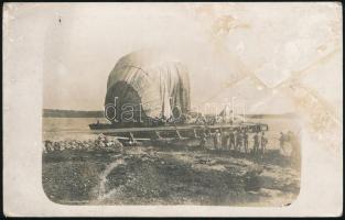 cca 1916 I, világháború megfigyelő ballon fogadása fotólap