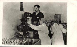 Parád víz palackozás fotó