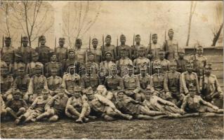 Első világháborús osztrák-magyar katonák csoportképe / WWI K.u.k. military soldiers. photo (fl)