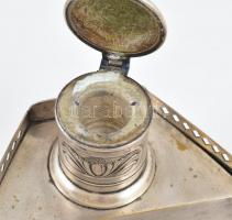 Argentor szecessziós tintatartó, kopásnyomokkal, oldalán a perem elvált, jelzett, 18,5×14,5 cm