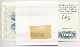 Bosznia-Hercegovina 1992. 1000D (9x) eredeti banki kötegelővel, sorszámkövetők T:I Bosnia and Herzeg...